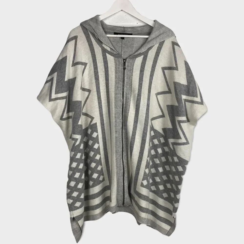 Walter Baker Reza Oversize Hooded Sweater Poncho size Large